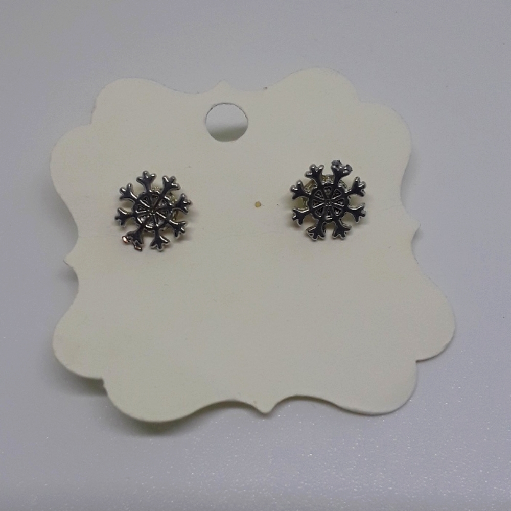 small snowflake earrings